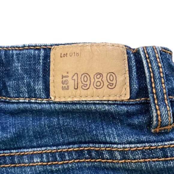 1989 Place Embroidered Pineapple Floral Denim Jean Shorts size 3 Toddler - Picture 10 of 11